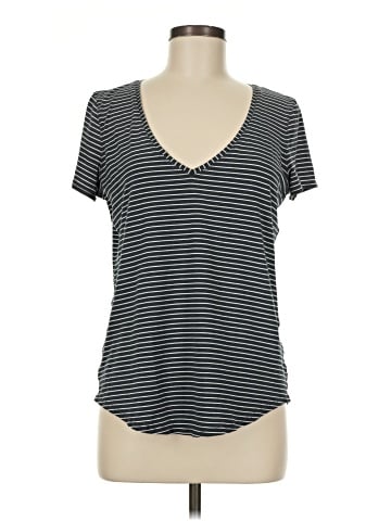 Lululemon Athletica Short Sleeve T-Shirt (view 1)