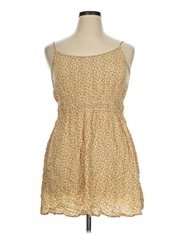 American Eagle Outfitters Sleeveless Blouse (view 1)