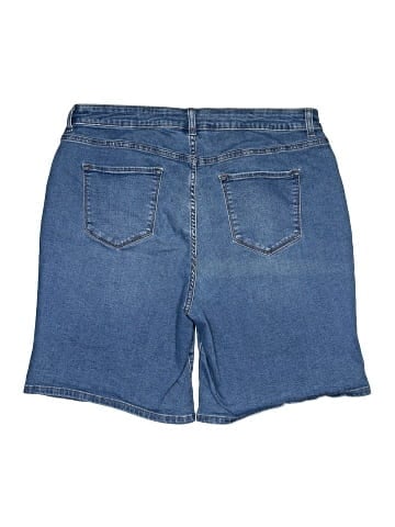 Croft & Barrow Denim Shorts (view 2)