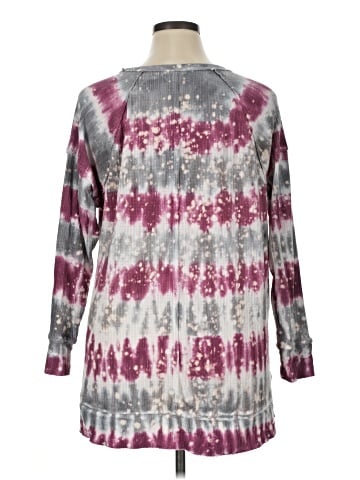 wonderly 3/4 Sleeve Top (view 2)