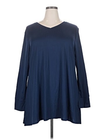 Lularoe 3/4 Sleeve T-Shirt (view 1)