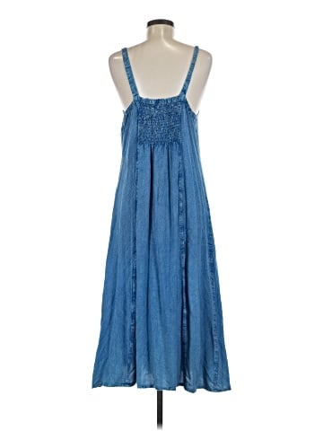 The Pyramid Collection Casual Dress (view 2)