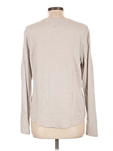 Lululemon Athletica Long Sleeve T-Shirt (view 2)