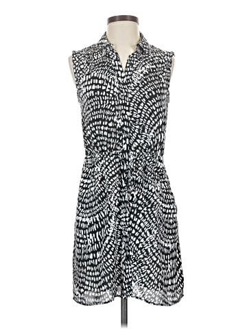 Mossimo Casual Dress (view 1)