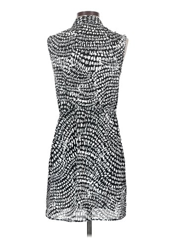 Mossimo Casual Dress (view 2)