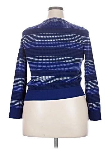 Liz Claiborne Pullover Sweater (view 2)