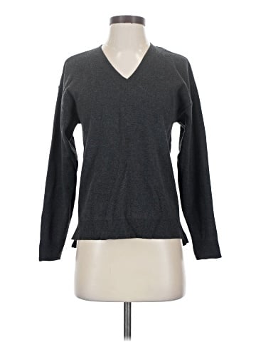 Uniqlo Pullover Sweater (view 1)