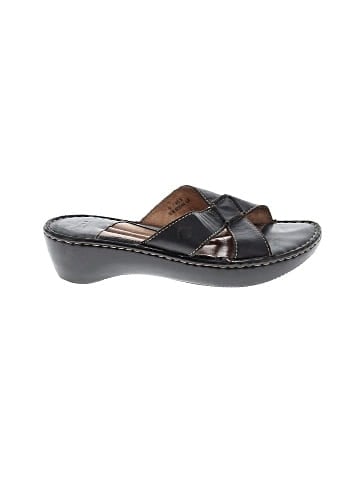 Born Crown Wedges (view 1)
