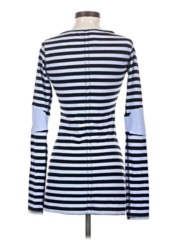 Lululemon Athletica Casual Dress (view 2)