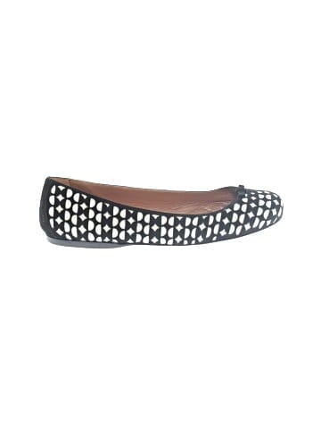 Alaïa Flats (view 1)