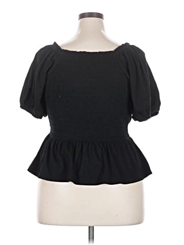 Old Navy Short Sleeve Top (view 2)
