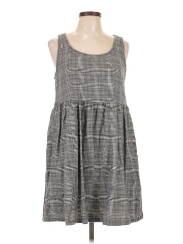 American Eagle Outfitters Casual Dress (view 1)