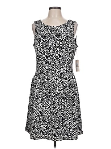 Ivanka Trump Casual Dress (view 1)