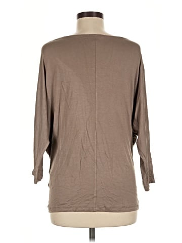 Old Navy 3/4 Sleeve T-Shirt (view 2)