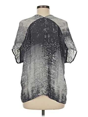 Vince. Short Sleeve Blouse (view 2)