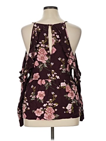 American Eagle Outfitters Sleeveless Blouse (view 2)