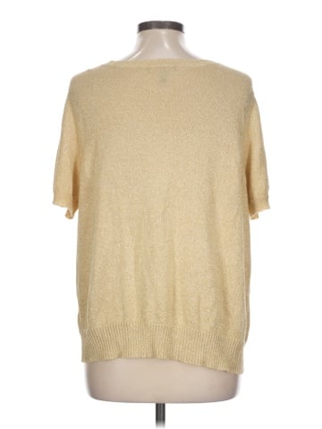 Lisa Rinna Short Sleeve T-Shirt (view 2)
