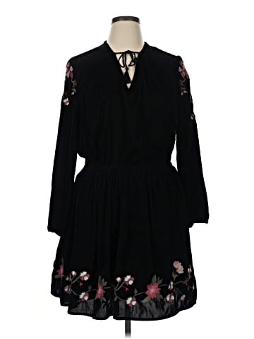 a.n.a. A New Approach Casual Dress (view 1)
