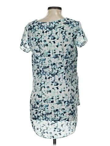 Liz Lange Maternity for Target Short Sleeve T-Shirt (view 2)