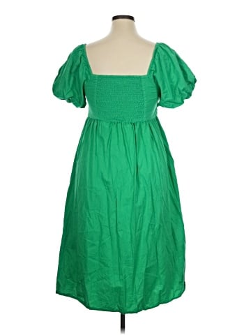 Crown & Ivy Casual Dress (view 2)