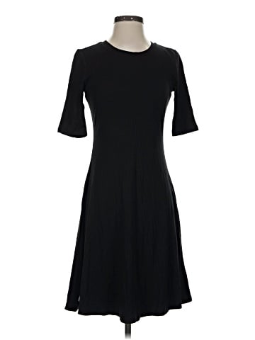 Old Navy Casual Dress (view 1)