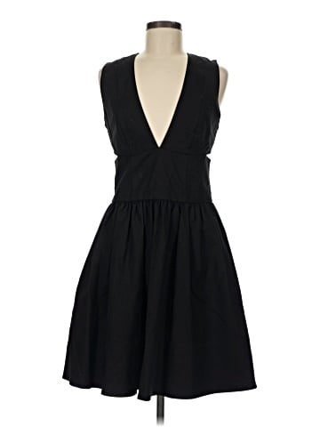 Banana Republic Cocktail Dress (view 1)