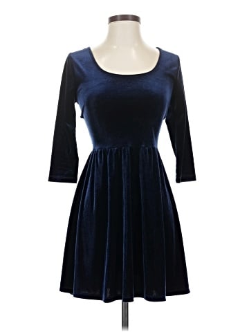 Forever 21 Casual Dress (view 1)