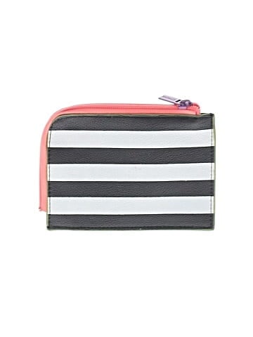 Unbranded Wallet (view 2)