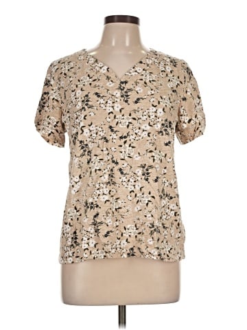 Liz Claiborne Short Sleeve T-Shirt (view 1)