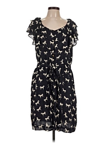 Leifsdottir Casual Dress (view 1)