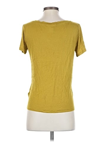 H&M Short Sleeve T-Shirt (view 2)
