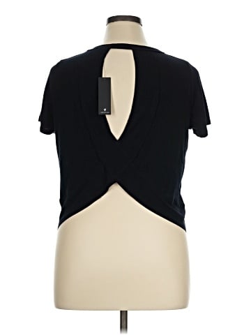 Lulus Short Sleeve T-Shirt (view 2)