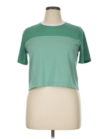 Lululemon Athletica Short Sleeve T-Shirt (view 1)