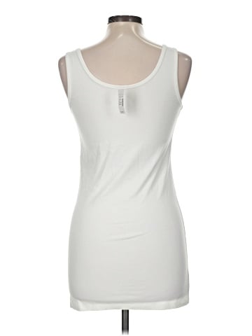 Maurices Sleeveless T-Shirt (view 2)