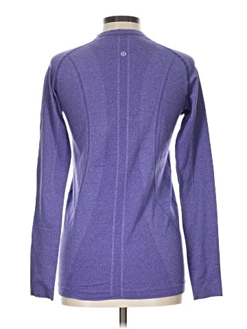 Lululemon Athletica Long Sleeve T-Shirt (view 2)