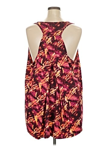 LIVI Tank Top (view 2)
