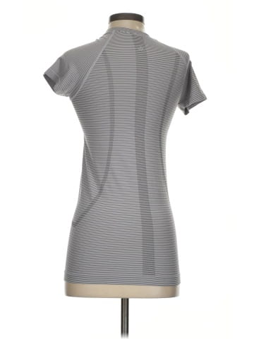 Lululemon Athletica Short Sleeve T-Shirt (view 2)