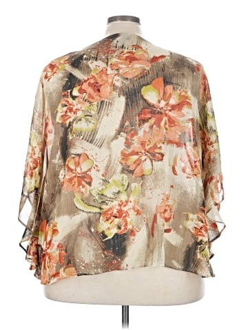 Maggie Barnes 3/4 Sleeve Blouse (view 2)
