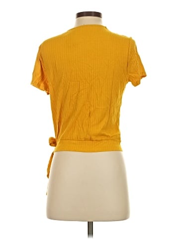Lush Short Sleeve Top (view 2)