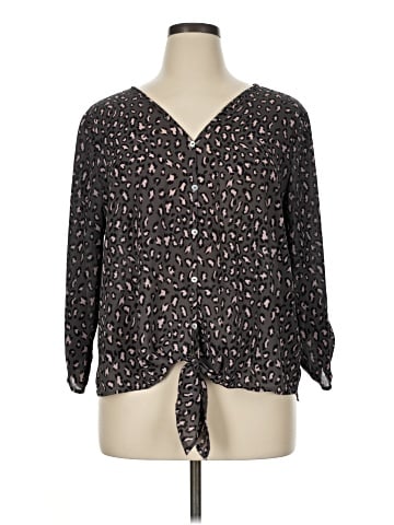 West Kei 3/4 Sleeve Blouse (view 1)