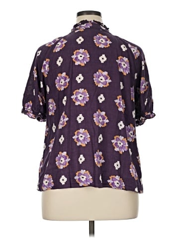 Sonoma Goods for Life Short Sleeve Blouse (view 2)