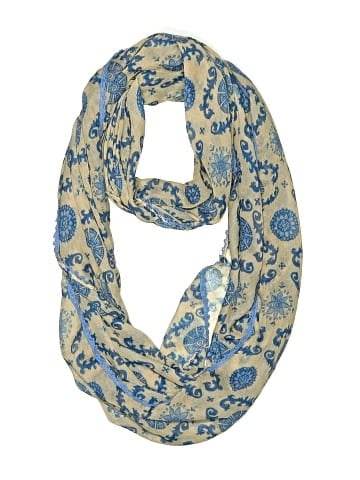 Francesca's Scarf (view 1)