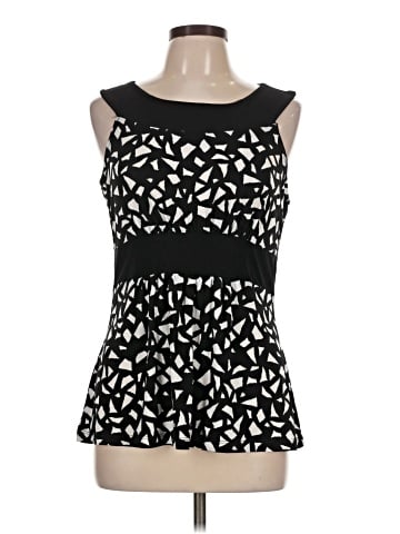Susan Lawrence Casual Dress (view 1)