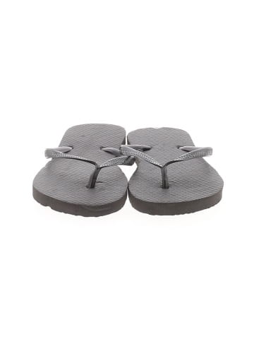 rue21 Flip Flops (view 2)