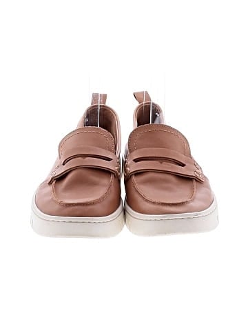 Vionic Flats (view 2)