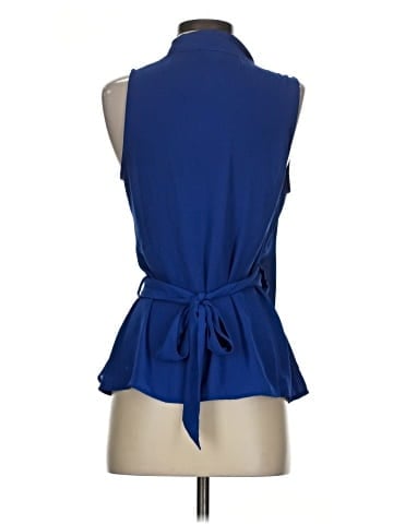 Trouve Sleeveless Blouse (view 2)