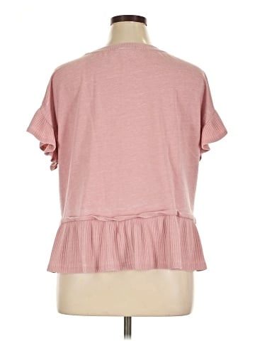 Jane and Delancey Short Sleeve Top (view 2)