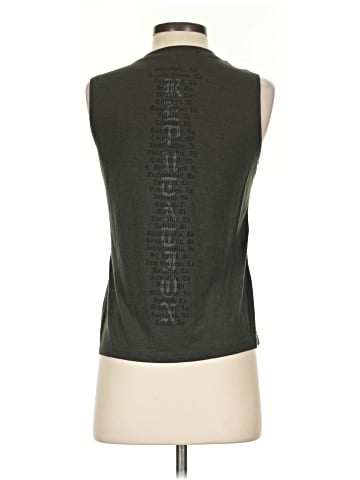 Taylor Swift Sleeveless T-Shirt (view 2)