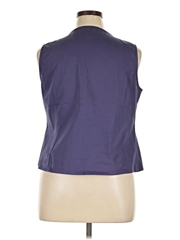 Isabella Bird Sleeveless Blouse (view 2)