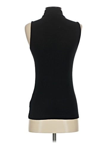 Zenana Outfitters Sleeveless T-Shirt (view 2)